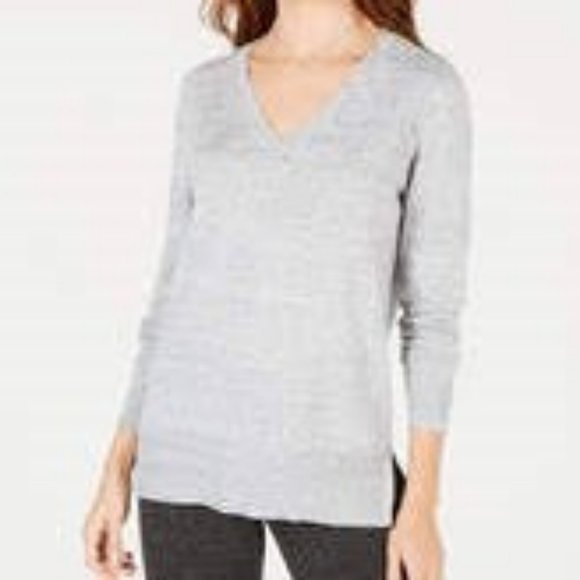 Maison Jules Sweater Medium Gray Heathered V'neck Side Slits Oversized Tunic - Picture 1 of 5